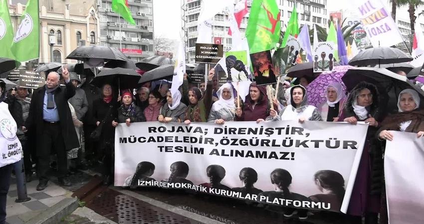 DEM Parti İzmir İl Örgütü’nün, Suriye'nin kuzeyinde yaşananları protesto etmek