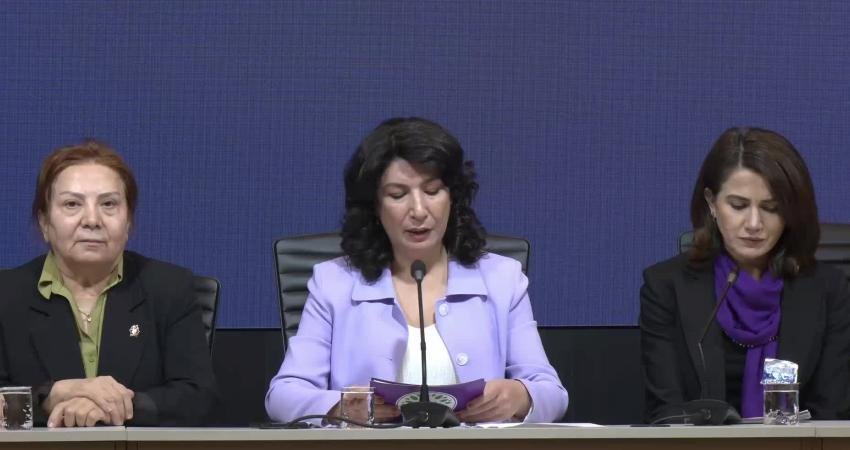 DEM Parti Kadın Meclisi Sözcüsü Halide Türkoğlu, "Bana bir şey olmaz