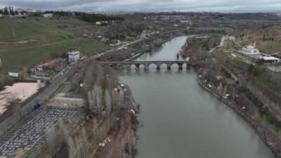 Diyarbakır’da kış mevsiminde yoğun kar yağışı ve ardından sağanak, barajlarda