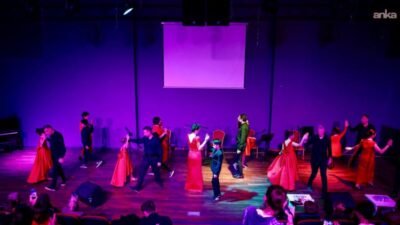 Didim Belediyesi tarafından 14 Şubat Sevgililer Günü dolayısıyla düzenlenen programda