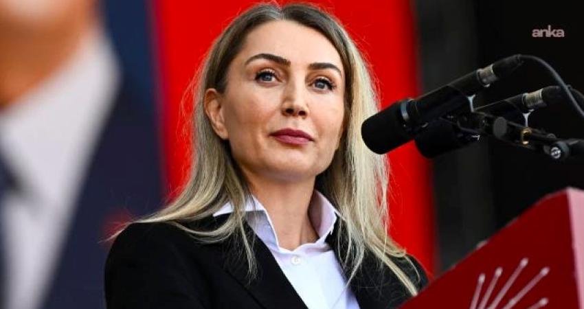 Dilek Kaya İmamoğlu: “Yasalar uygulansın; Ekrem İmamoğlu ve yol arkadaşları, tutuksuz yargılanmak üzere ivedilikle serbest bırakılsın” CHP'nin tutuklu cumhurbaşkanı adayı ve tutuklu İBB Başkanı Ekrem İmamoğlu’nun