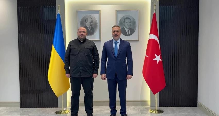 Dışişleri Bakanı Fidan, Ukrayna Milli Güvenlik ve Savunma Konseyi Sekreteri Umerov ile görüştü Dışişleri Bakanı Hakan Fidan, Ukrayna Milli Güvenlik ve Savunma Konseyi