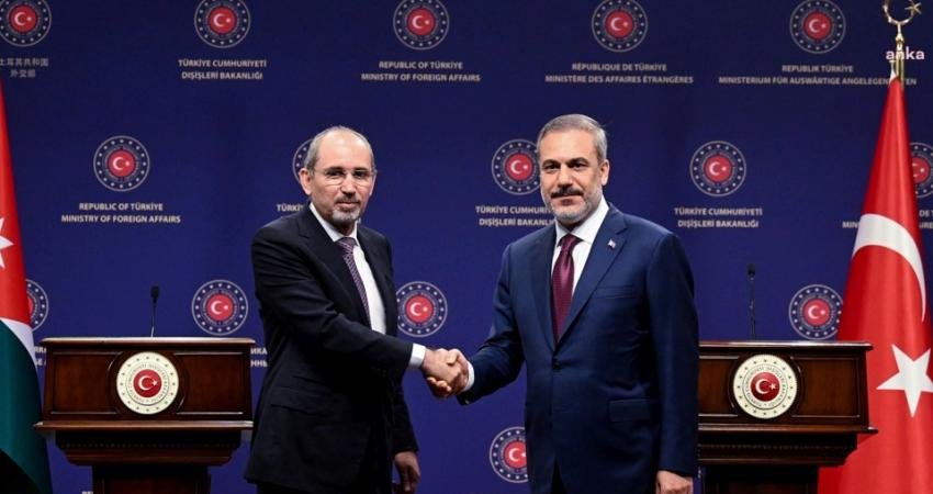 Dışişleri Bakanı Hakan Fidan, Ürdün Dışişleri Bakanı Ayman Safadi ile