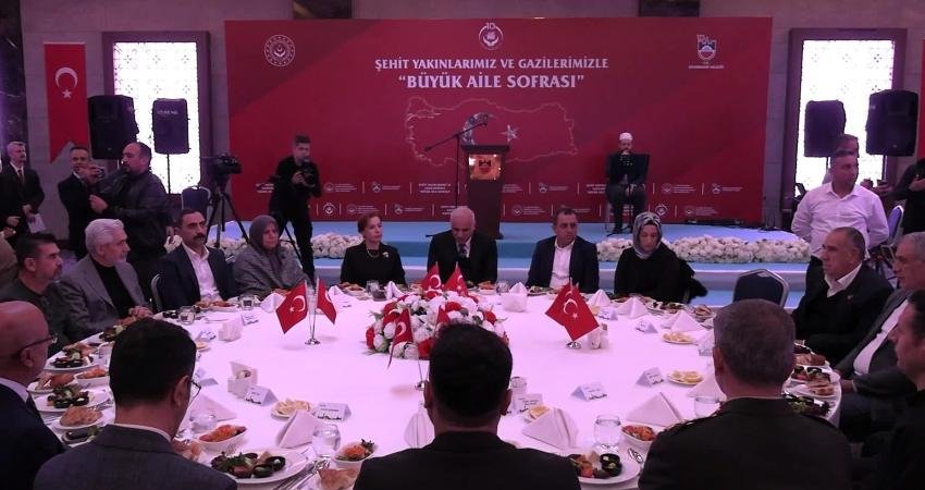 Diyarbakır Valiliği ev sahipliğinde şehit yakınları ve gaziler onuruna “Büyük