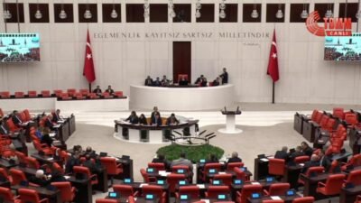 Demokratik Sol Parti (DSP) Genel Başkanı Önder Aksakal, TBMM Genel