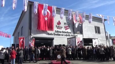 Edirne Belediyesi, günlük 15 bin yemek pişirme kapasiteli “Mutfak Edirne”yi