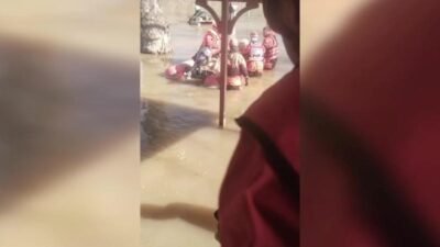 Edirne’de Meriç ve Tunca nehirlerinin taşması sonucu Bosna Köy’de mahsur