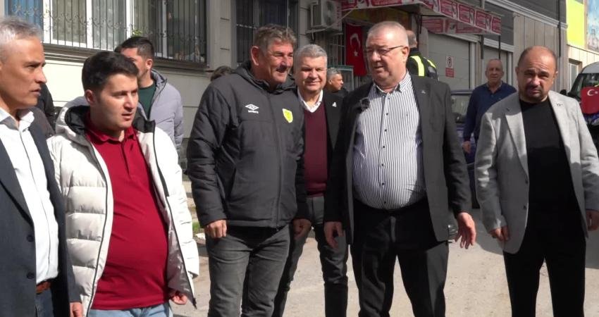 Edremit Belediye Başkanı Ertaş’tan saha incelemesi: “Kronik sorunları bir bir çözüyoruz” Edremit Belediye Başkanı Mehmet Ertaş, ilçede devam eden çalışmaları sahada