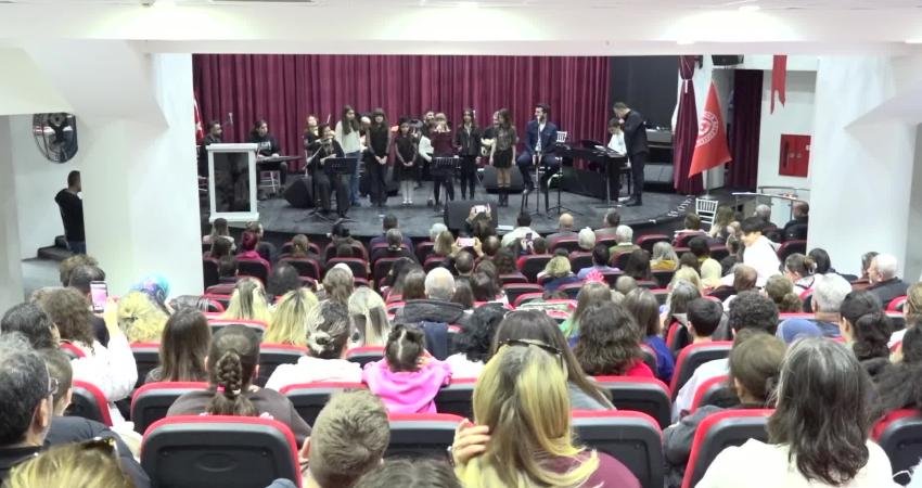 Türk müziğinin iki unutulmaz ismi Barış Manço ve Cem Karaca’nın