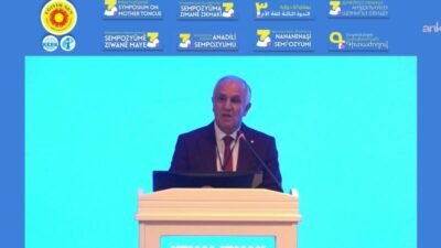 Dünya Anadili Günü kapsamında düzenlenen 3. Anadili Sempozyumu'nda konuşan Eğitim-Sen Genel
