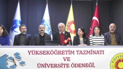 Eğitim Sen Genel Başkanı Kemal Irmak, Yükseköğretim Kurulu (YÖK) Başkanı Erol