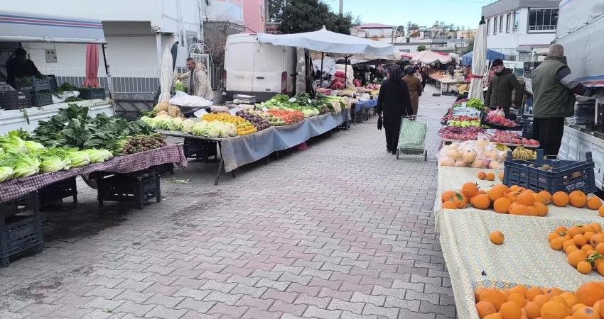 Osmaniye'nin Kadirli ilçesinde vatandaşlar hayat pahalılığından dert yandı. Bir tane