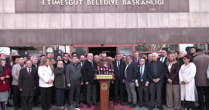 Etimesgut Belediye Başkanı Erdal Beşikçioğlu, eski AK Parti Milletvekili Şamil