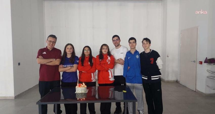 Eskişehir Büyükşehir Spor Kulübü Deaf ve Paralimpik Yüzme Takımı, 29