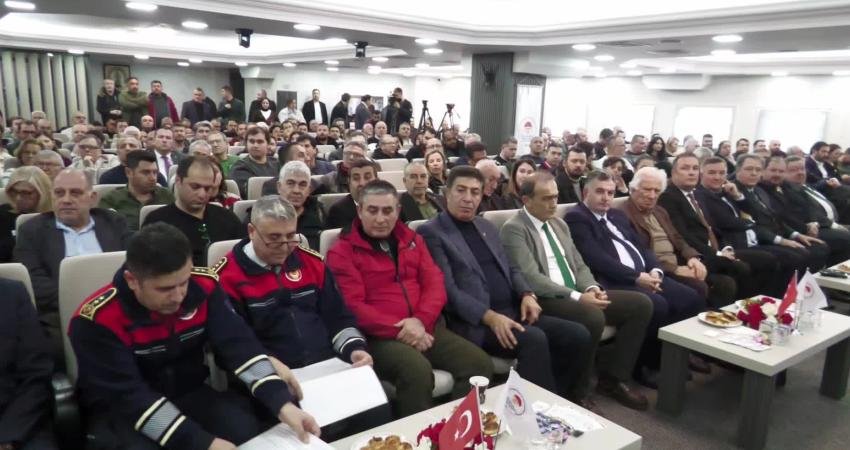 İzmir’de konaklama sektörüne yönelik yangın güvenliği toplantısı düzenlendi. Sektör temsilcileri