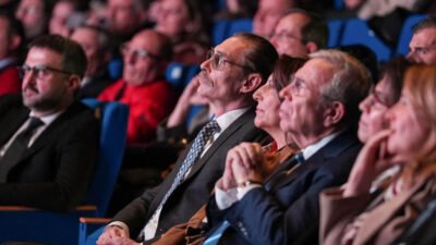 Ankara Büyükşehir Belediyesi ev sahipliğinde düzenlenen Ankara 2050 Çevre Düzeni