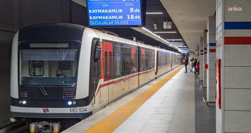 Fahrettin Altay ve Narlıdere arasında metro seferleri yeniden başladı İzmir Metrosu’nun Fahrettin Altay İstasyonu’nda yürütülen makas değişim çalışmaları tamamlandı.
