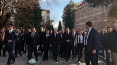 Yeniden Refah Partisi Genel Başkanı Fatih Erbakan, "2027 yılı içerisinde