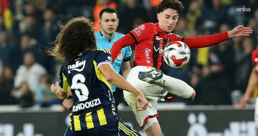 Fenerbahçe, Süper Lig’in 21. haftasında konuk ettiği Gençlerbirliği’ni 3-1 mağlup