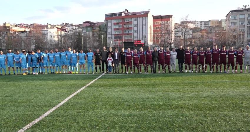 Ortahisar Belediye Başkanı Ahmet Kaya tarafından başlatılan burs kampanyasına destek