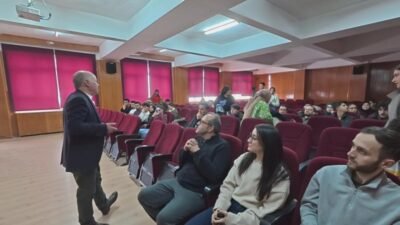 Yozgat Bozok Üniversitesi’nde gazetecilik öğrencilerine yönelik eğitim çalışması için Yozgat’a
