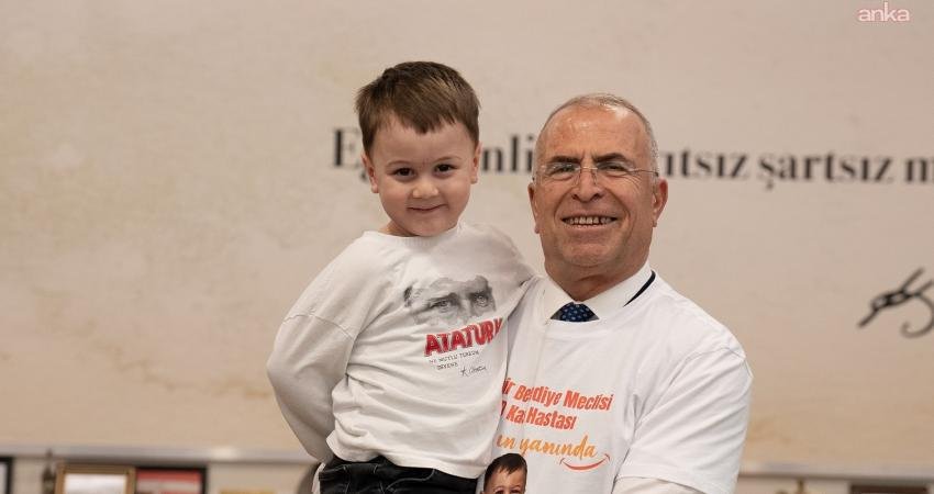 Gaziemir Belediye Meclisi üyeleri, DMD kas hastası Giray Aslan için