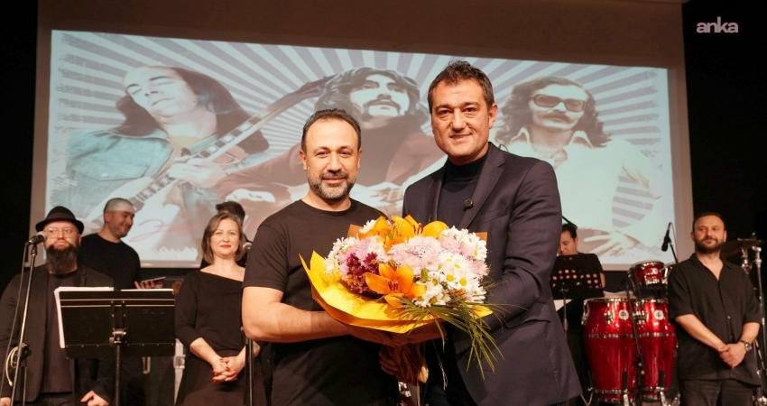 Giresun Belediyesi tarafından düzenlenen özel konserle, Anadolu rock müziğinin efsane