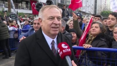 CHP Genel Başkan Yardımcısı Gökan Zeybek, "Nasıl ki bütün yağmur,