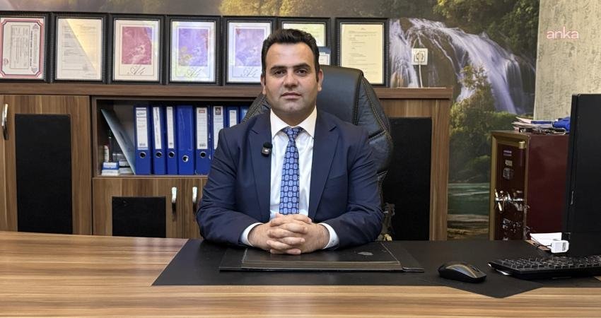 Hakkari'nin Derecik ilçesinin bağımsız Belediye Başkanı Hasan Dinç hakkındaki 2 yıl