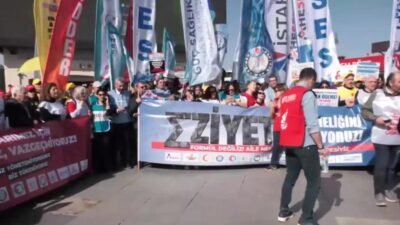 Sağlık meslek örgütleri, Aile Hekimliği Yönetmeliği’ne karşı Kadıköy İskelesi önünde