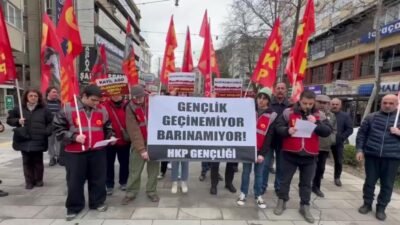 Halkın Kurtuluş Partisi (HKP) Gençliği, iktidarın eğitim politikalarını protesto etti.