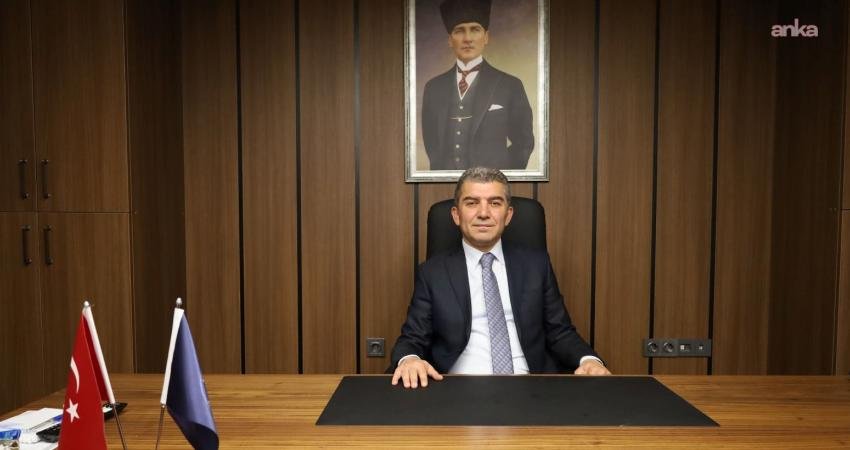 Hür-Sen Konfederasyonu Genel Başkan Kuruoğlu: Memurun özel hayatı disiplin sopası olamaz Hür-Sen Konfederasyonu Genel Başkanı Levent Kuruoğlu, kamu görevlilerinin özel hayatı