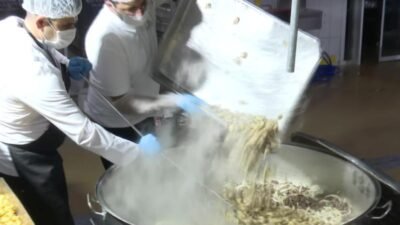 Ramazan ayında birlik ve dayanışma ruhunu büyüten İzmir Büyükşehir Belediyesi,