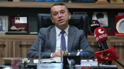 Isparta Bakkallar ve Bayiler Odası Başkanı Aydın: Küçük esnafın ayakta kalması için zincir marketler pazar günleri kapatılmalı Isparta Bakkallar ve Bayiler Odası Başkanı Sinan Aydın, küçük esnafın