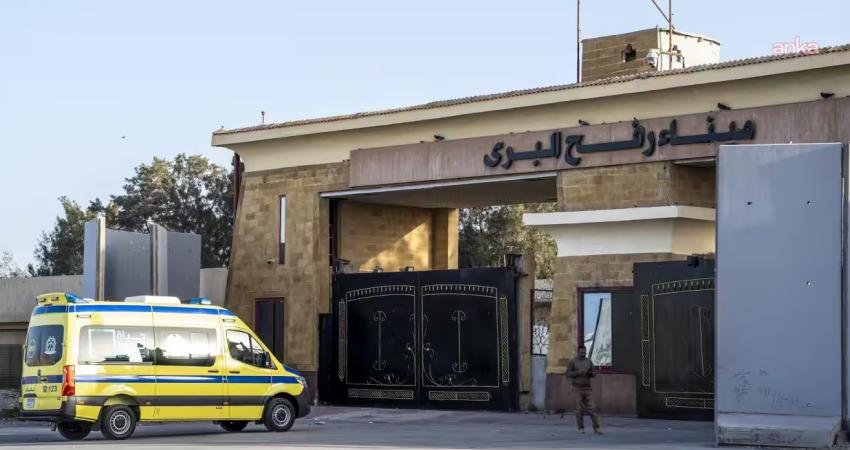 Refah Sınır Kapısı’nın yaklaşık iki yıl süren zorunlu kapatılmanın ardından