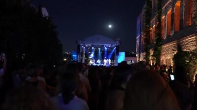 İstanbul Kültür Sanat Vakfı (İKSV) tarafından, Garanti BBVA sponsorluğunda organize