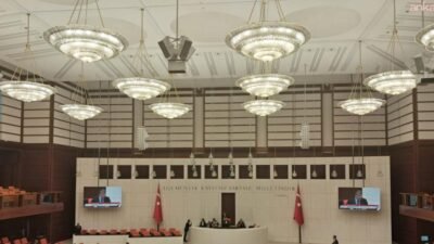 İYİ Parti'nin polis intiharlarının araştırılmasına ilişkin önerisi üzerine konuşan CHP