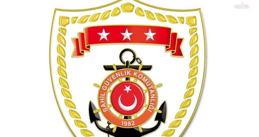 İzmir’in Foça ilçesi açıklarında düzensiz göçmenleri taşıyan lastik botun su