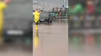 İzmir Büyükşehir Belediye Başkanı Cemil Tugay, İzmir’de etkili olan sağanak