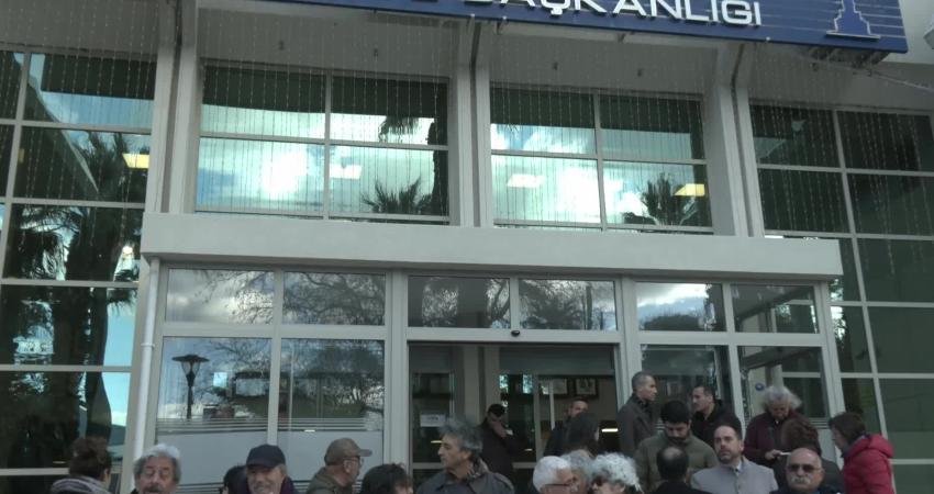 Buca Cezaevi alanına ilişkin imar değişikliği planına karşı çıkan yurttaşlarca,