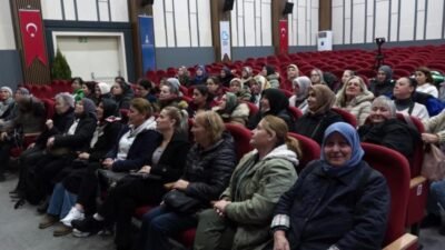 İzmir Büyükşehir Belediyesi’nin sağır ve işitme engelli kadınlara yönelik başlattığı