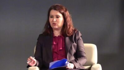 CHP İzmir İl Başkanlığı tarafından düzenlenen “Gerçekleri bilmeye hakkınız var”