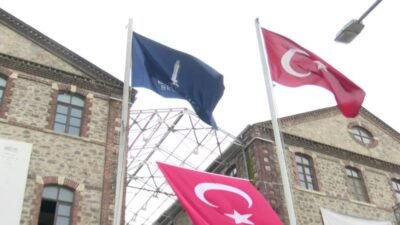 İzmir Büyükşehir Belediyesi, kendi mülkiyetindeki bazı taşınmazlara Vakıflar Genel Müdürlüğü