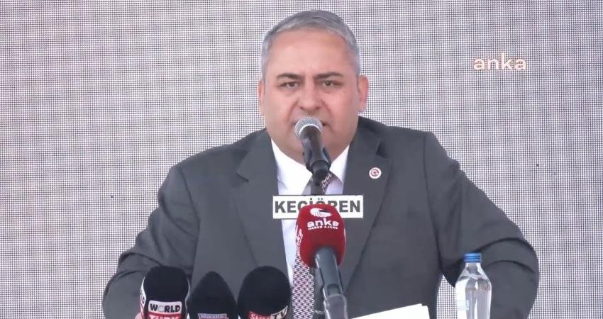 Keçiören Belediye Başkanı Mesut Özarslan, CHP'den istifa ettiğini bildirdi. Özarslan, 