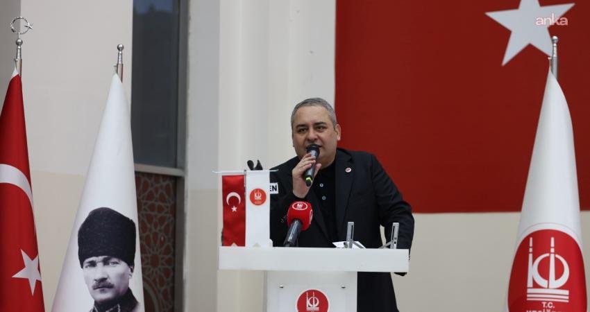 Keçiören Belediye Başkanı Özarslan, özel gereksinimli bireyler ve sporcularla iftar yaptı Keçiören Belediye Başkanı Mesut Özarslan, Mevlana Kültür Merkezi’nde düzenlenen programda