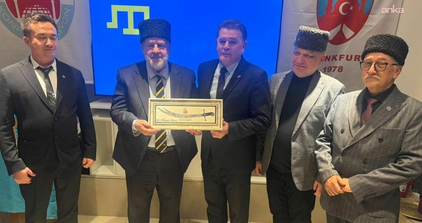 Almanya’nın Neuss kentinde faaliyet gösteren Türk Federasyonu tarafından düzenlenen iftar