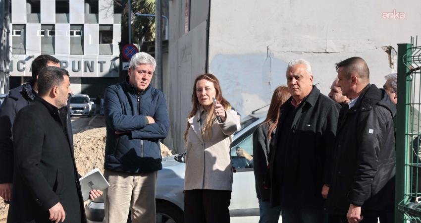 Konak Belediyesi Fen İşleri Müdürlüğü ekipleri, İZSU ve Gediz Elektrik’in