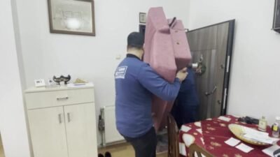 Konak Belediyesi, vatandaşların kullanmadıkları ikinci el ev eşyalarını evlerinden alarak