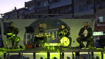 Aydın’da Cumhuriyet Halk Partili (CHP) belediye başkanları ve milletvekilleri, Kuşadası