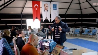 Kuşadası Belediyesi’nin Yörük Hizmet Çadırı’na gelen vatandaşlar Emlak Servisi, Vezne,